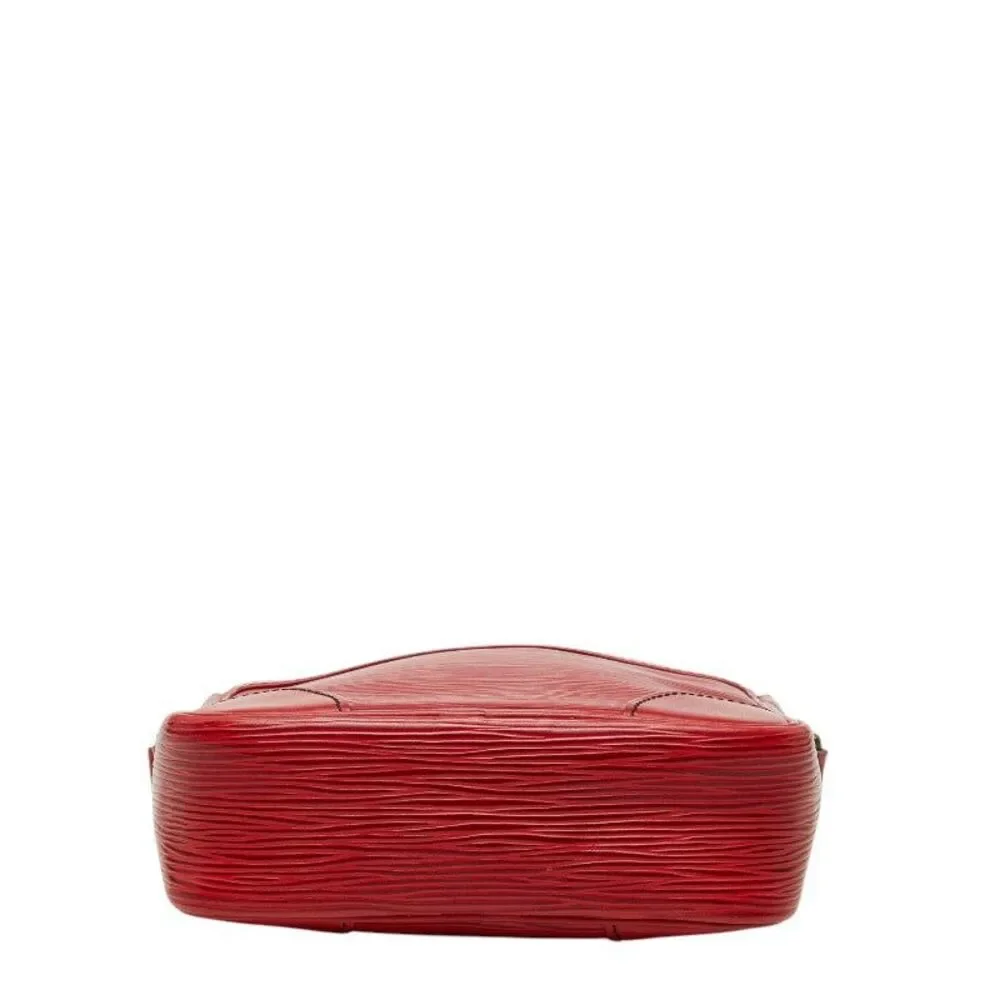 LOUIS VUITTON scuffed cracking 500